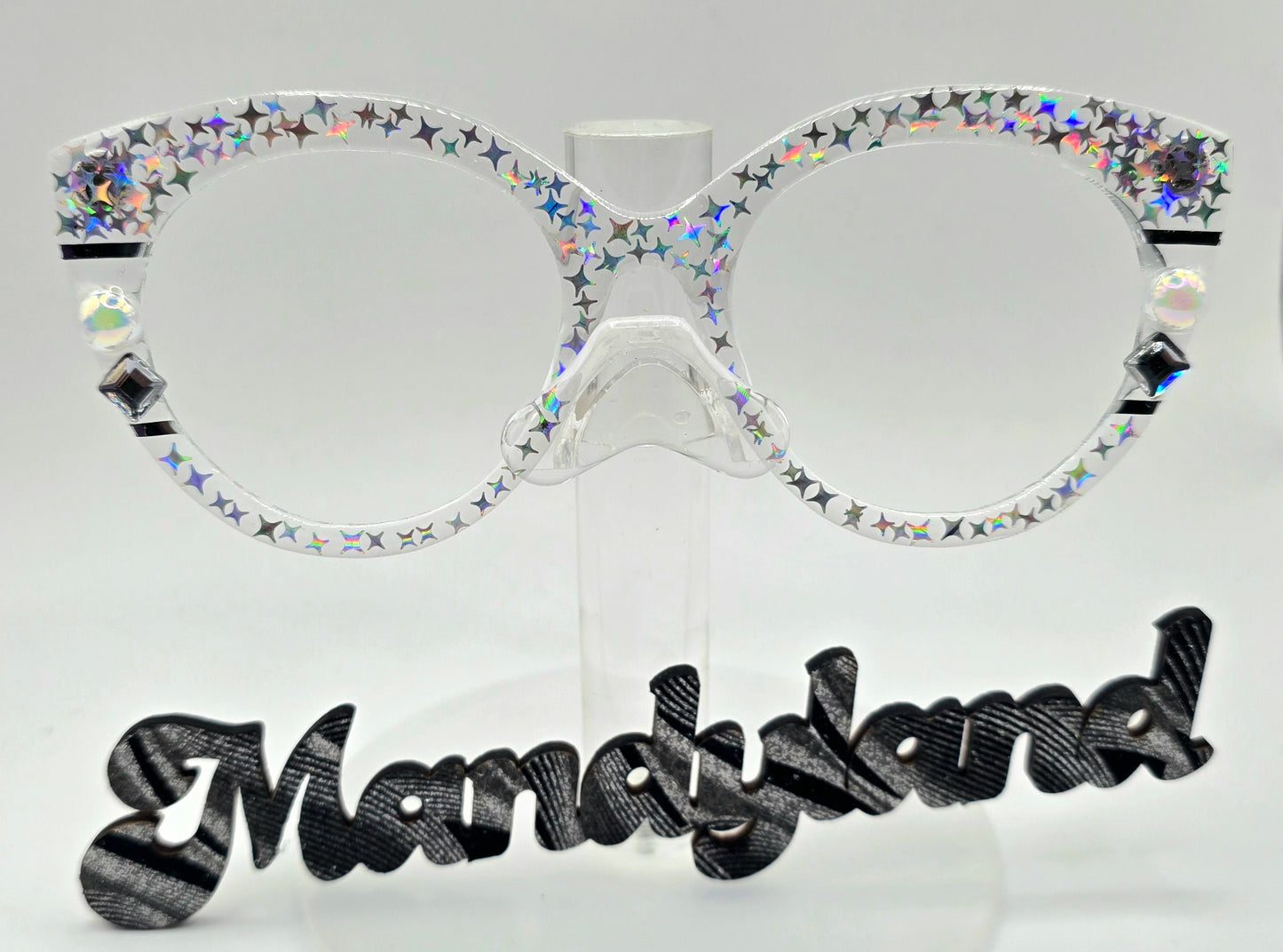 Q's Silver Holographic Stars "Girl With A Pearl"